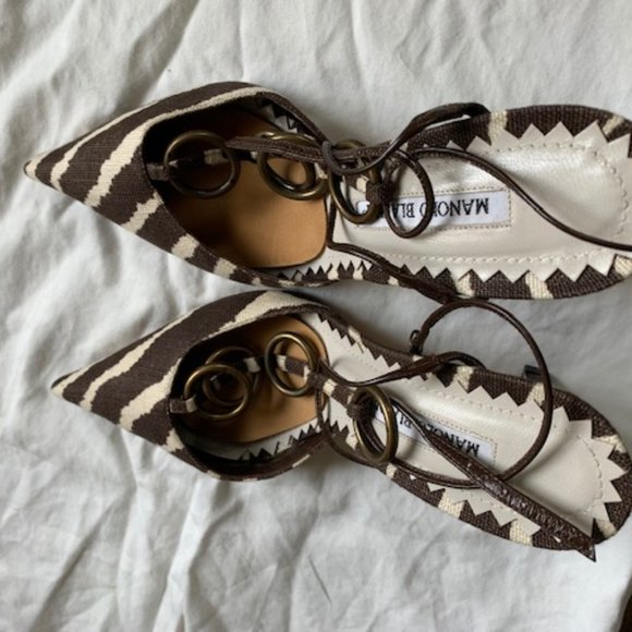 Manolo Blahnik pump 9B animal print - Picture 3 of 4